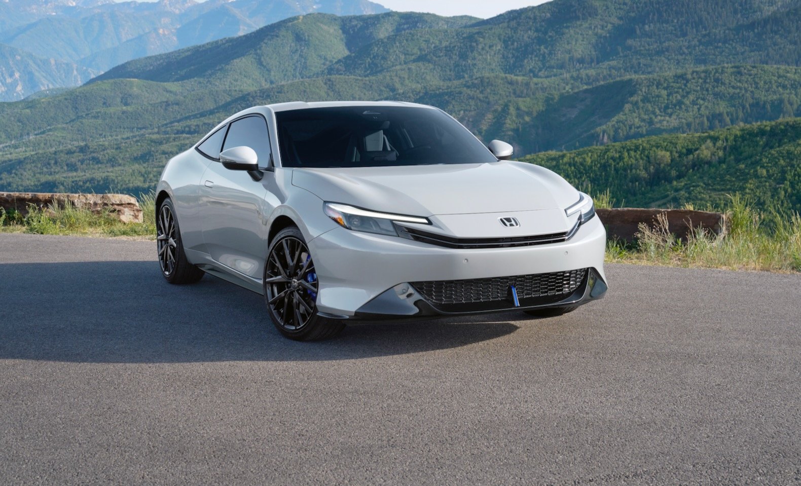 2026 Honda Prelude Debuts as Hybrid Sports Coupe with Civic Type R Hardware