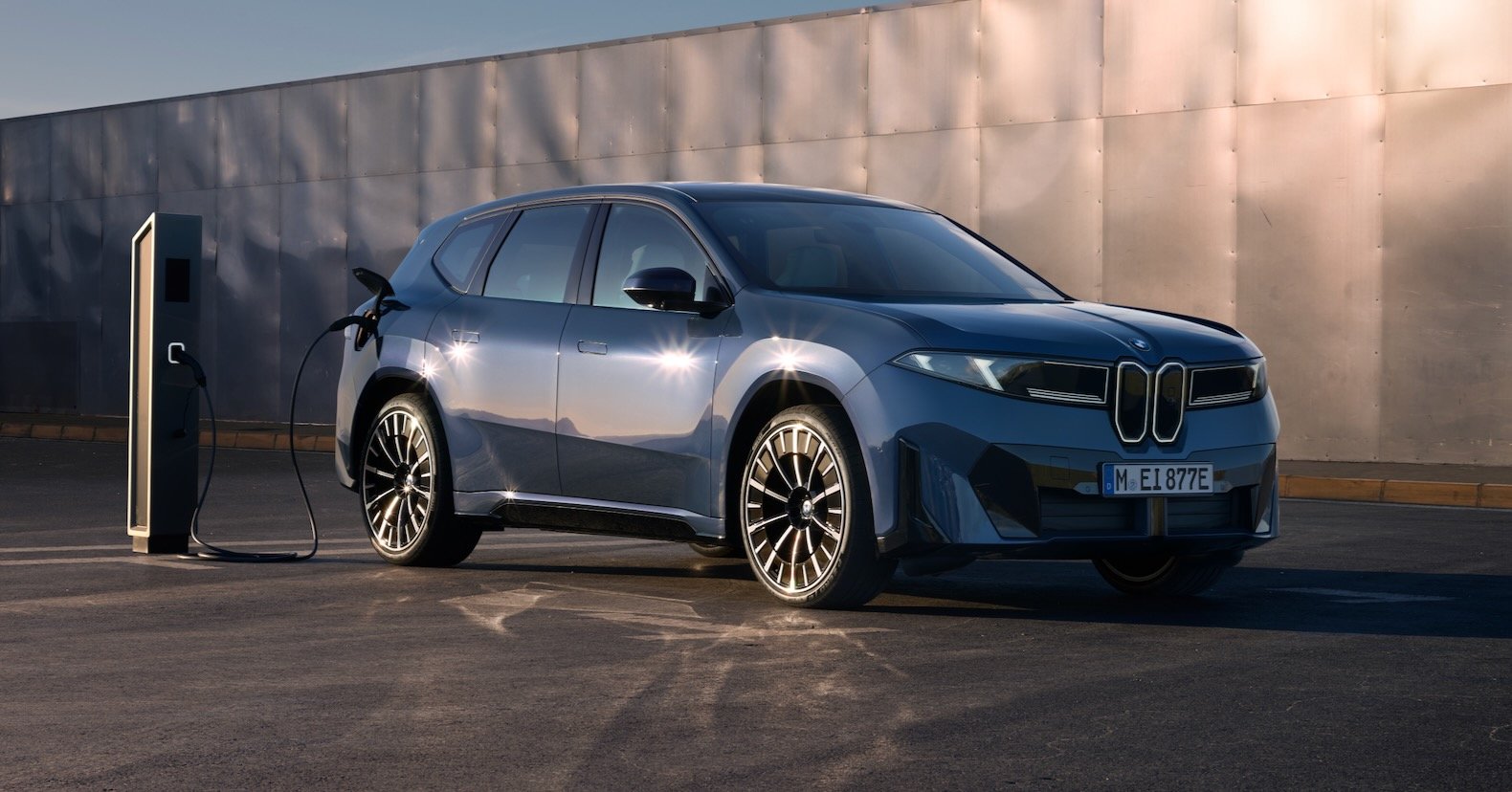 2026 BMW iX3 Debuts with 400-Mile Range, 463 HP and $60k Price Tag