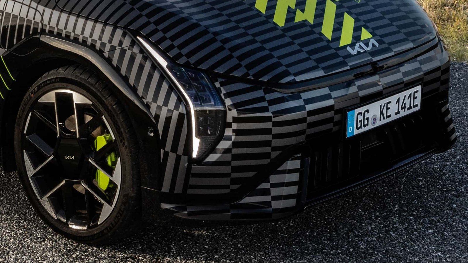 Here's Your First Look at Kia's Sporty EV4 GT