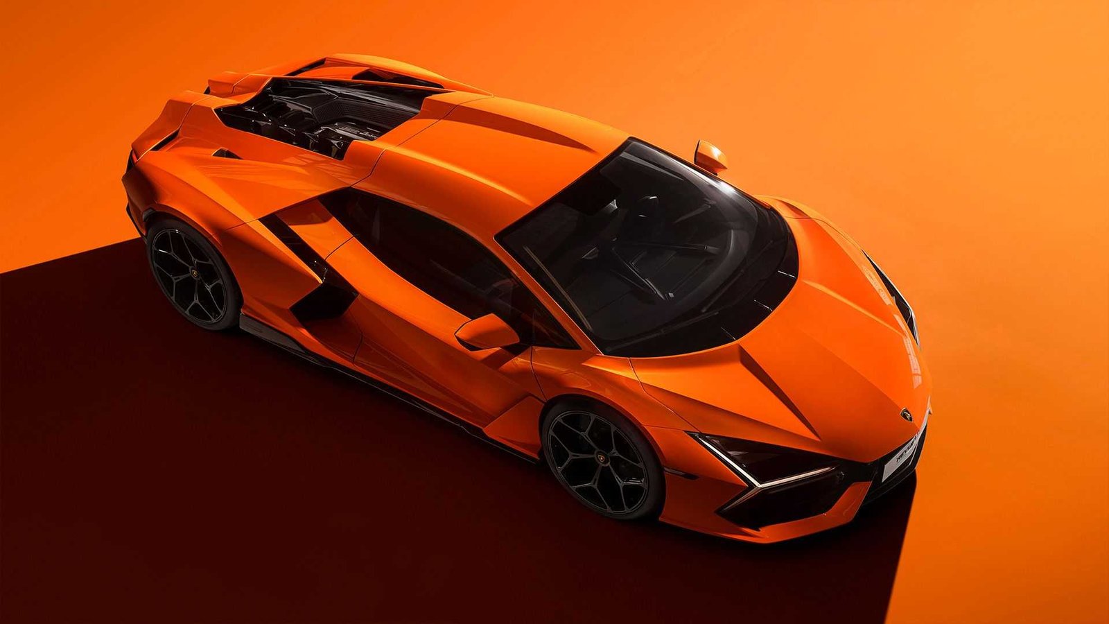 Lamborghini Now Has a Warranty That Lasts as Long as Kia's 
